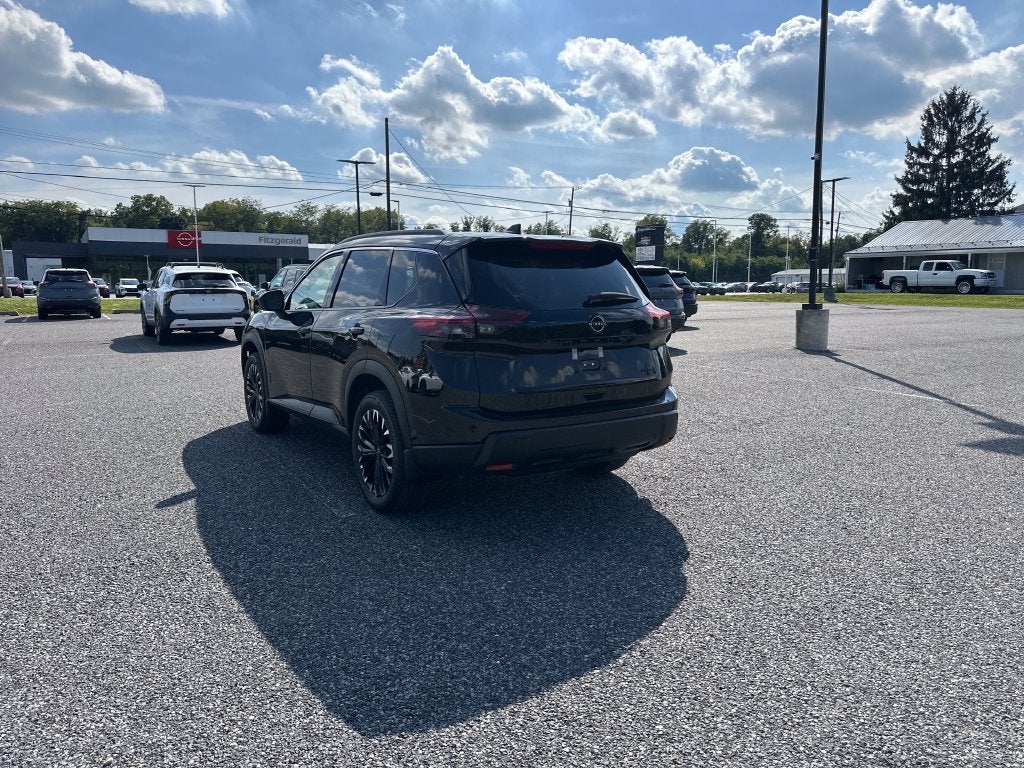 2026 Nissan Rogue Dark Armor™