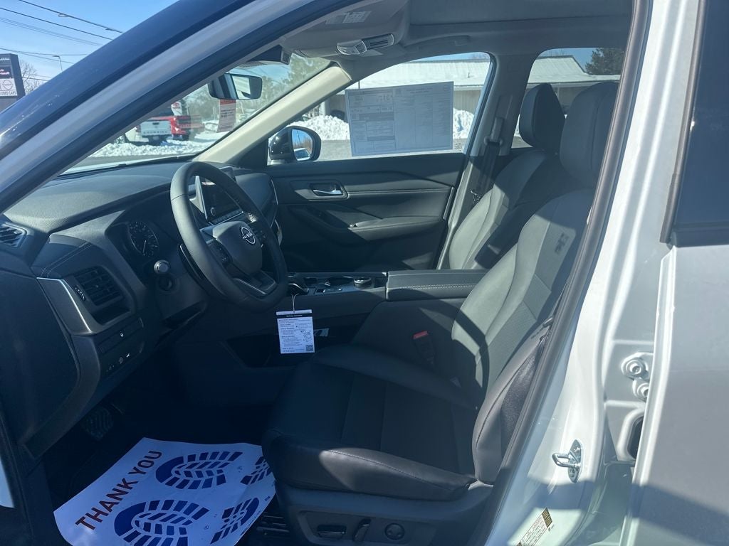 2026 Nissan Rogue Dark Armor™