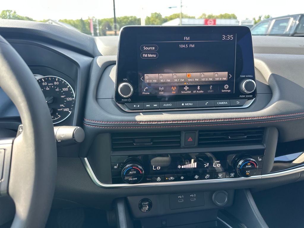 2026 Nissan Rogue Rock Creek®