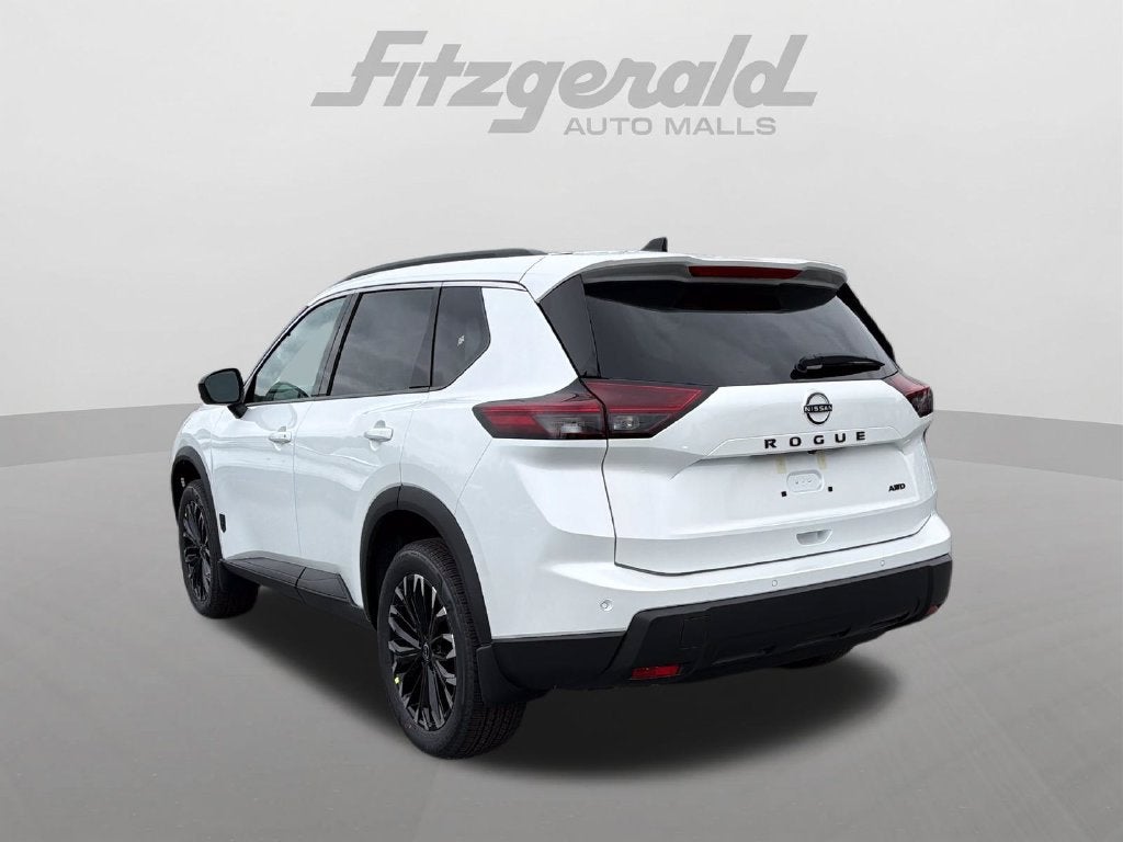 2026 Nissan Rogue Dark Armor™
