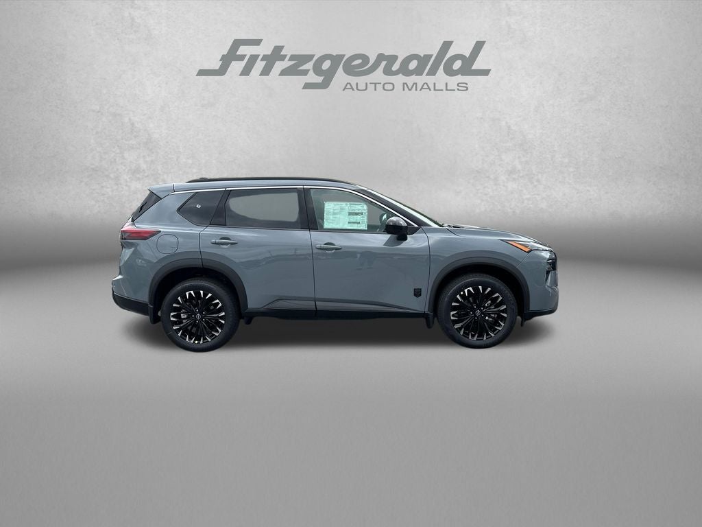 2026 Nissan Rogue Dark Armor™