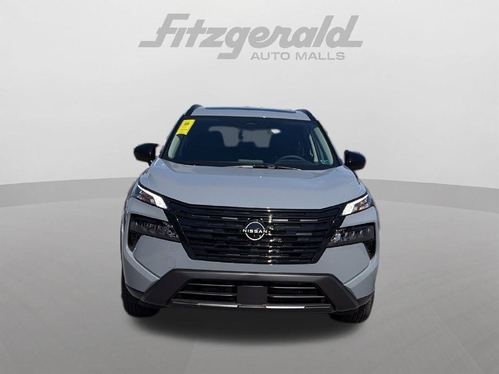 2026 Nissan Rogue Dark Armor™