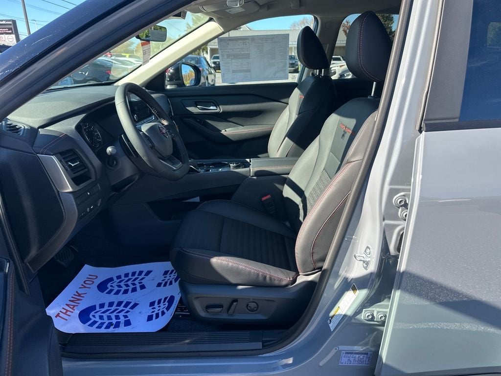 2026 Nissan Rogue Rock Creek®