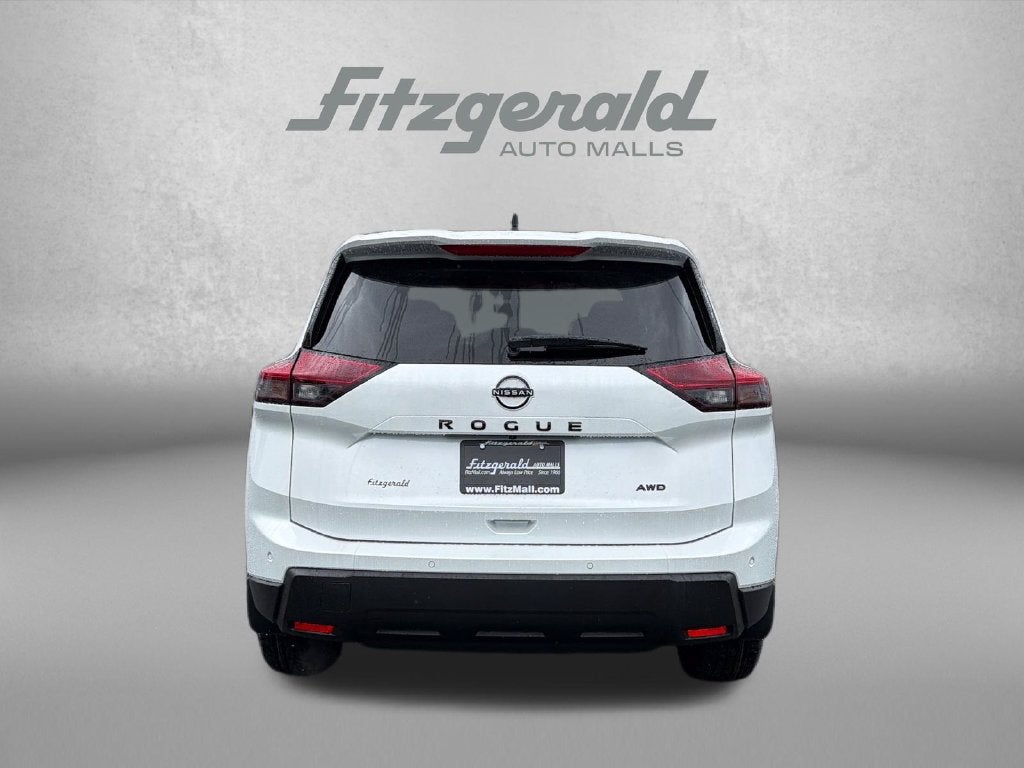 2026 Nissan Rogue Dark Armor™