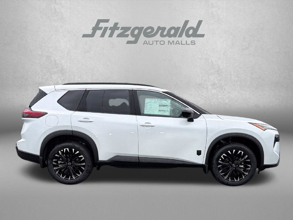 2026 Nissan Rogue Dark Armor™