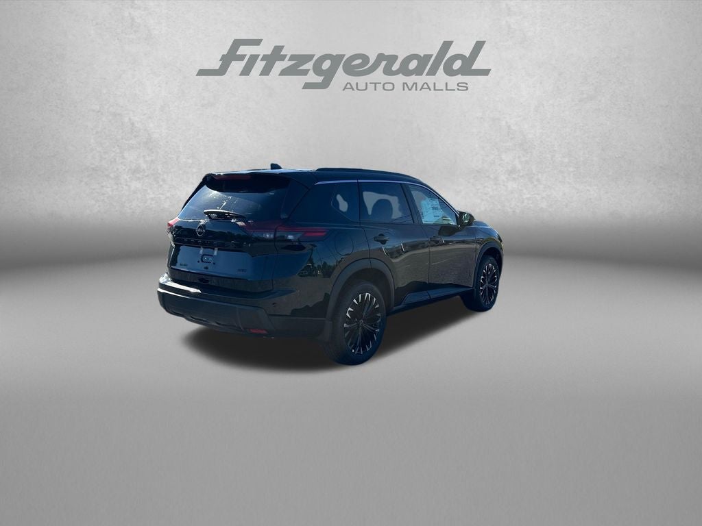 2026 Nissan Rogue Dark Armor™