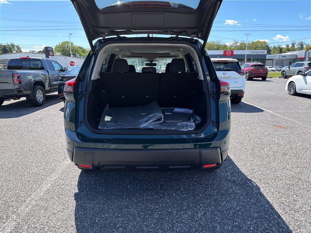 2026 Nissan Rogue Dark Armor™