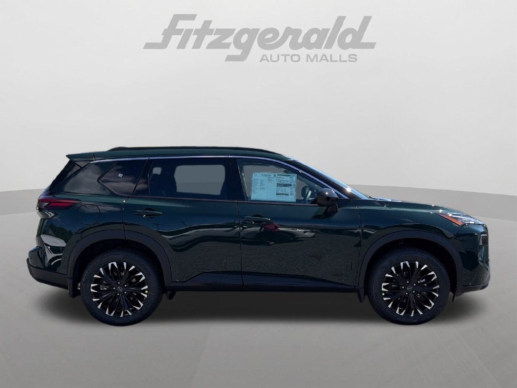 2026 Nissan Rogue Dark Armor™