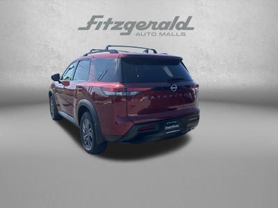 2026 Nissan Pathfinder SV