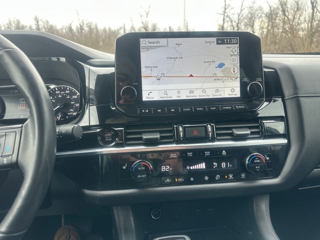 2025 Nissan Pathfinder SL