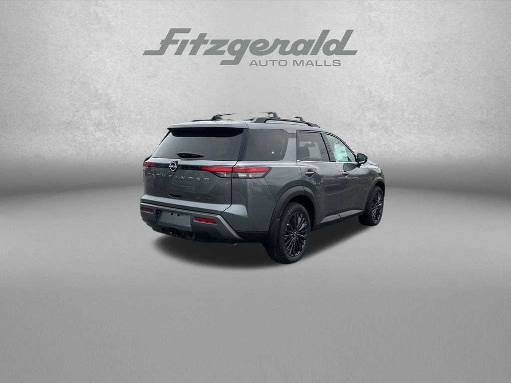 2026 Nissan Pathfinder SL