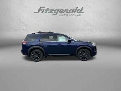 2026 Nissan Pathfinder SL