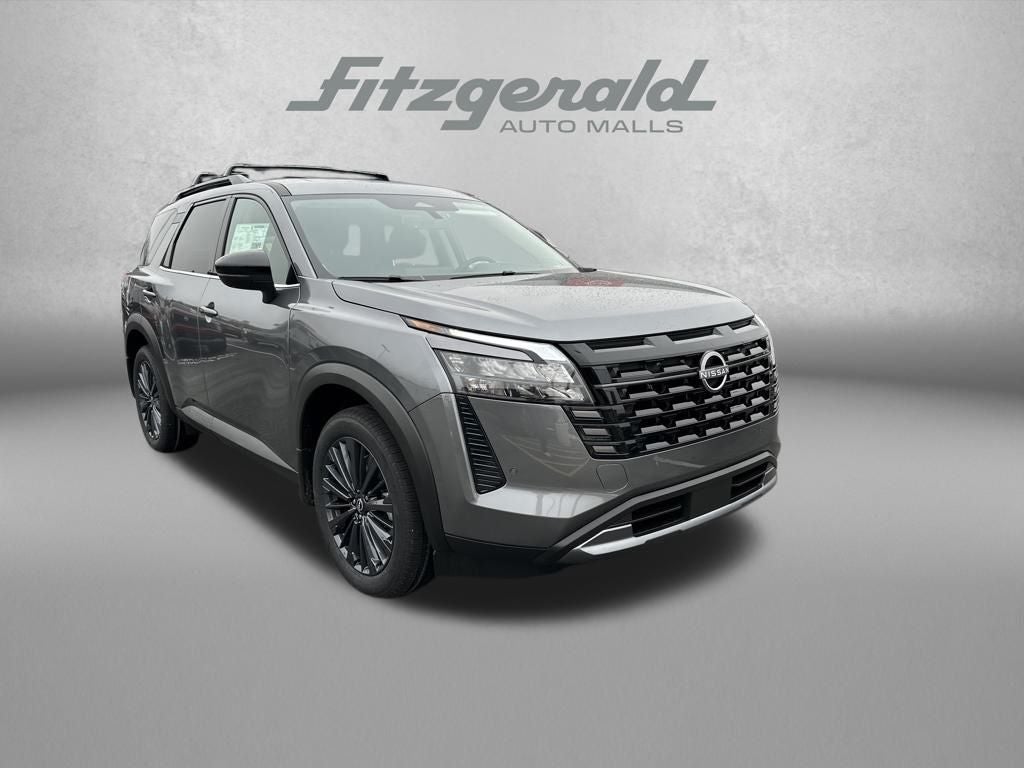 2026 Nissan Pathfinder SL