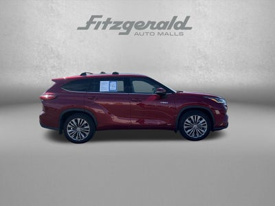 2021 Toyota Highlander Hybrid Platinum