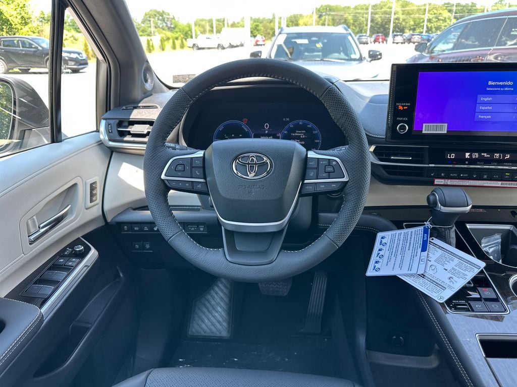 2026 Toyota Sienna Platinum 7 Passenger