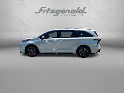 2026 Toyota Sienna Platinum 7 Passenger
