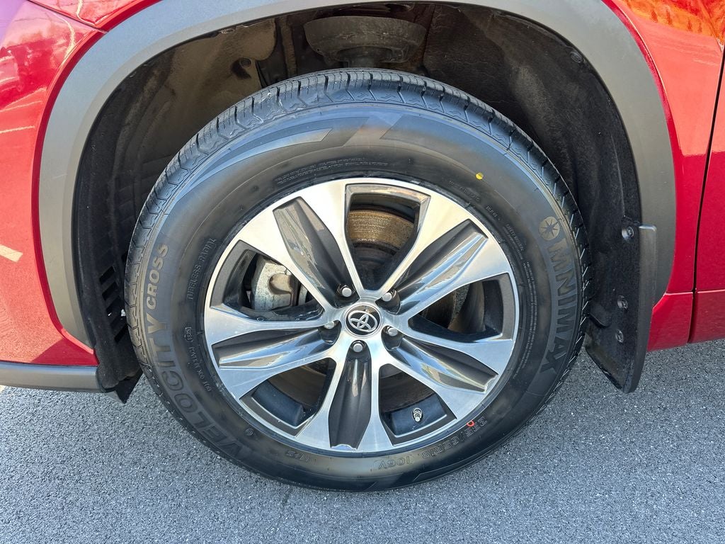 2020 Toyota Highlander Hybrid XLE