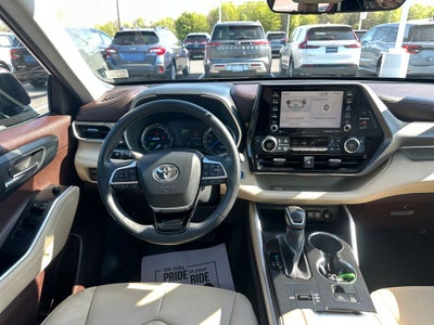 2020 Toyota Highlander Hybrid XLE