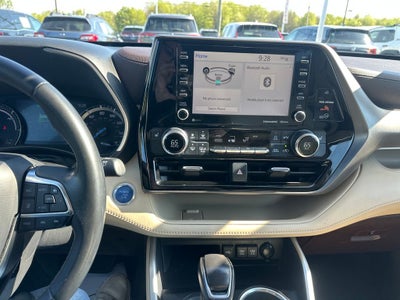 2020 Toyota Highlander Hybrid XLE