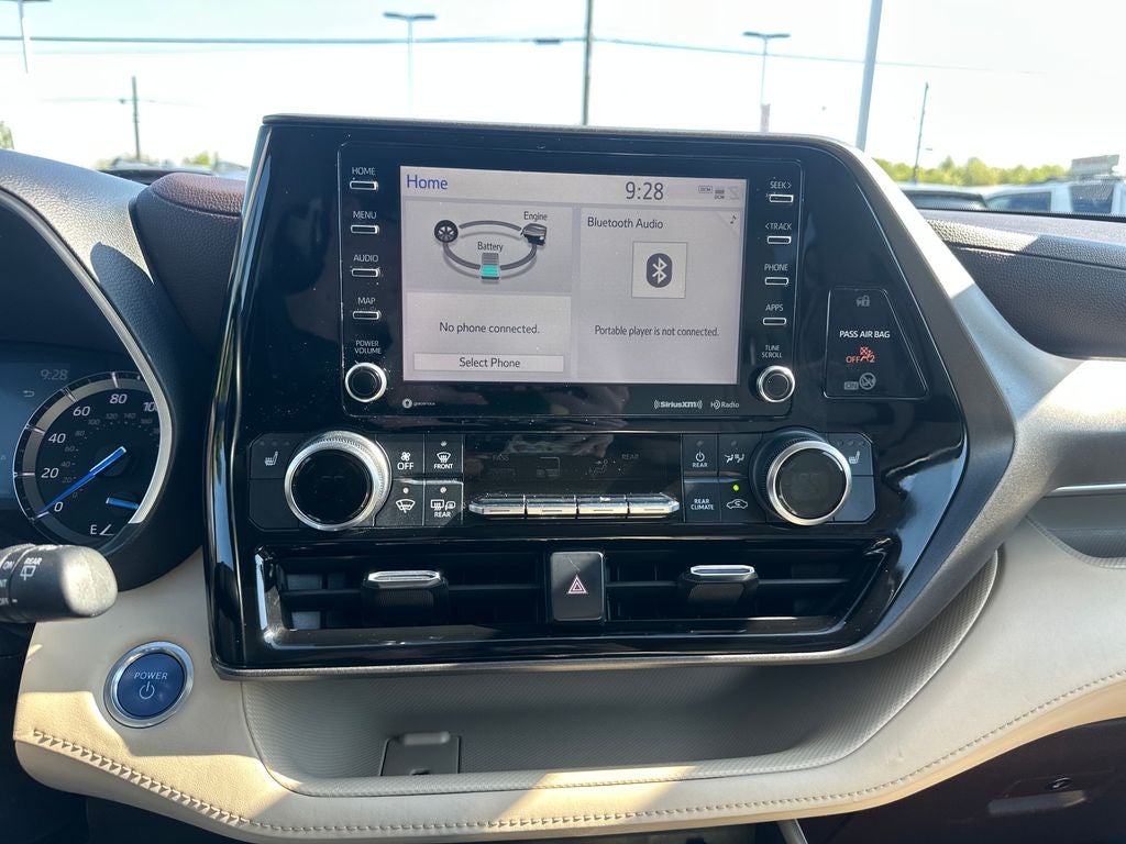 2020 Toyota Highlander Hybrid XLE