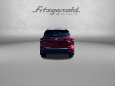 2020 Toyota Highlander Hybrid XLE