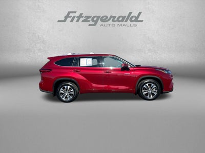 2020 Toyota Highlander Hybrid XLE
