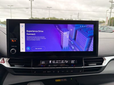 2025 Toyota Sienna XLE 8 Passenger