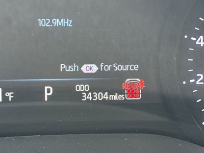 2025 Toyota Sienna XLE 8 Passenger