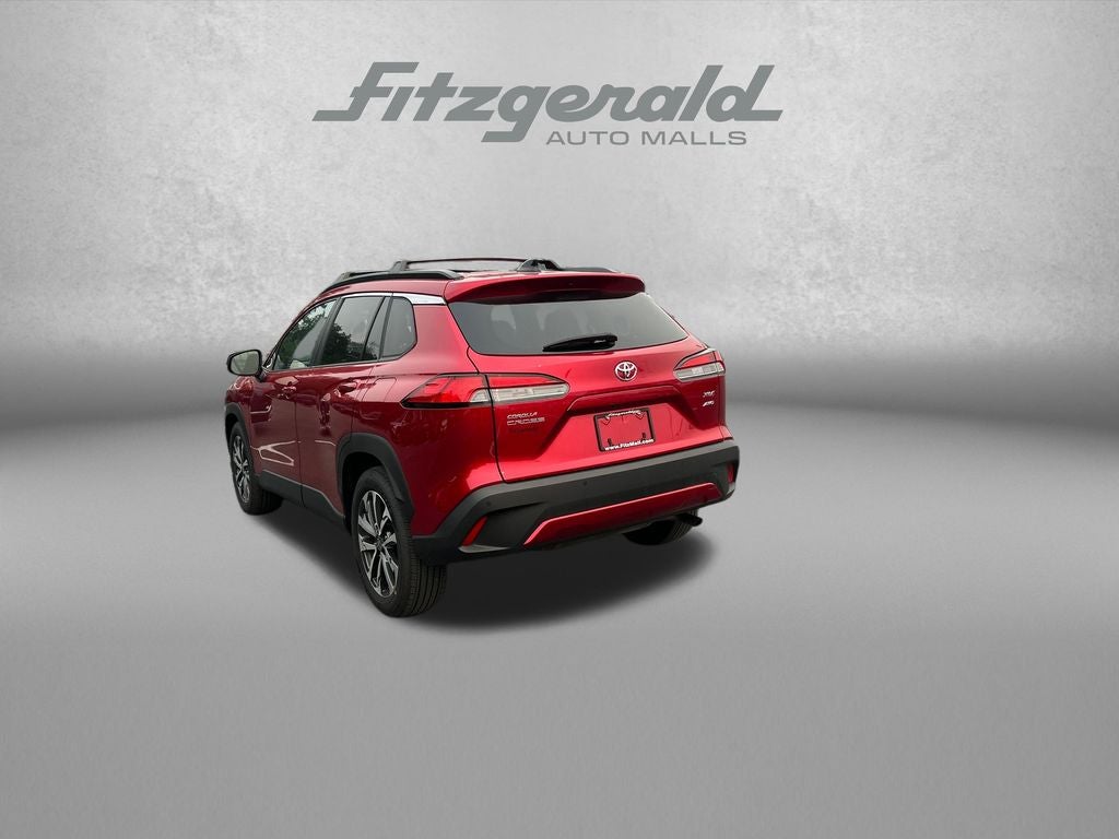 2025 Toyota Corolla Cross XLE