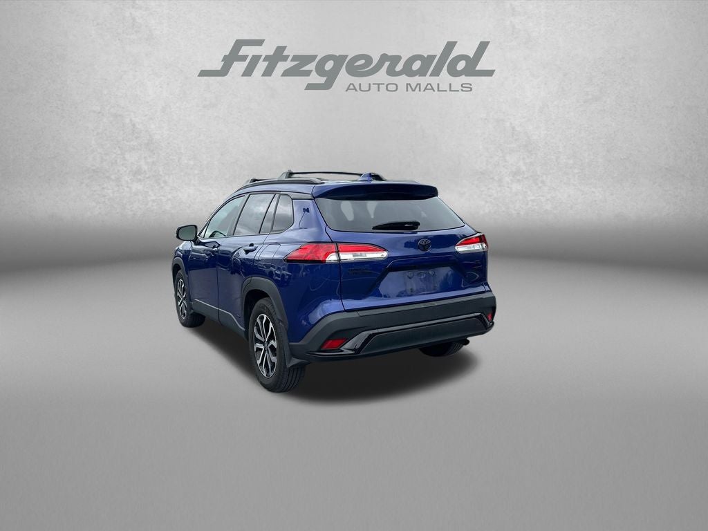 2023 Toyota Corolla Cross Hybrid SE