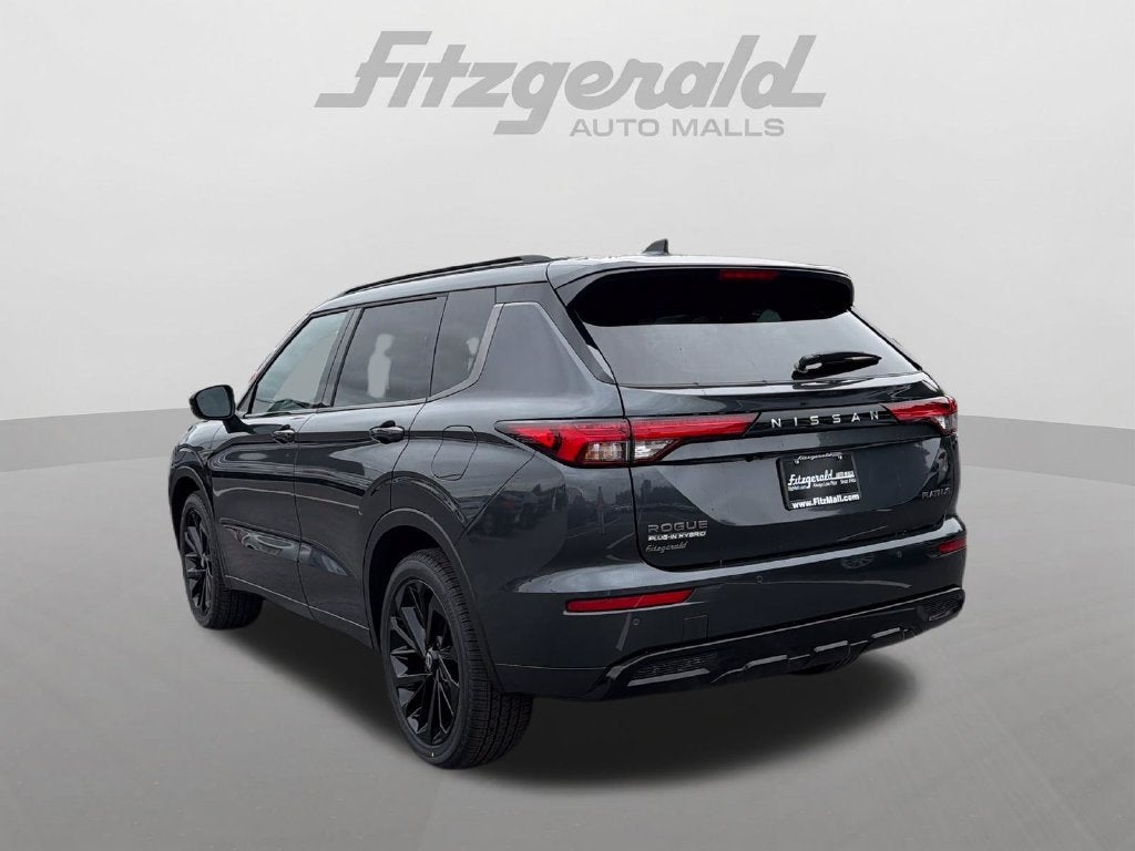 2026 Nissan Rogue Plug-In Hybrid Platinum