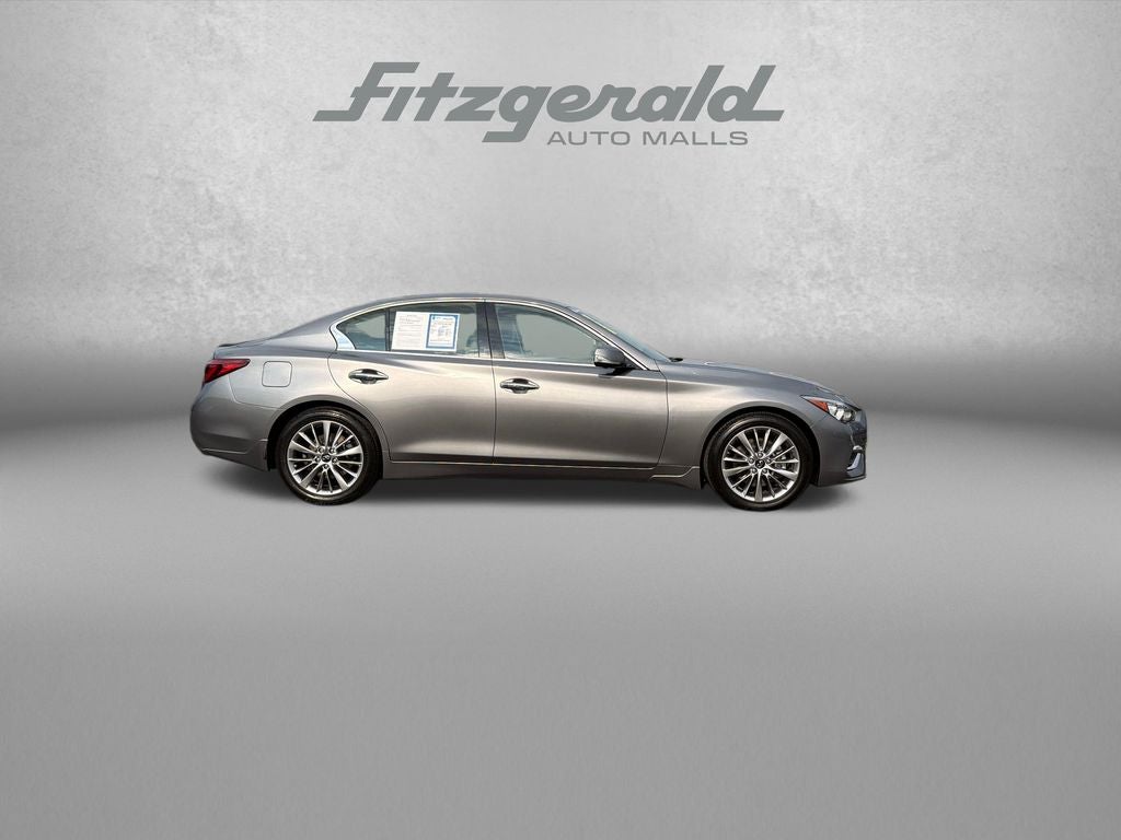 2023 INFINITI Q50 LUXE