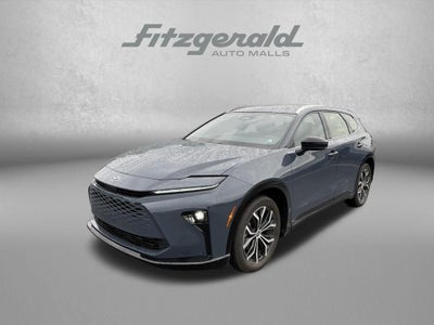2025 Toyota Crown Signia XLE