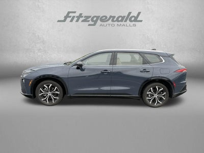 2025 Toyota Crown Signia XLE