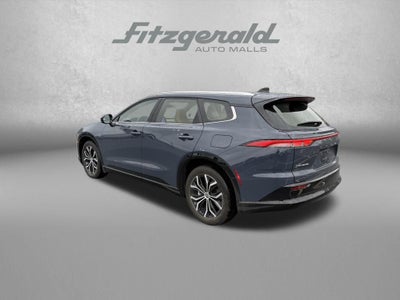 2025 Toyota Crown Signia XLE