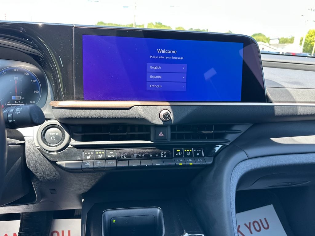 2025 Toyota Crown Signia XLE