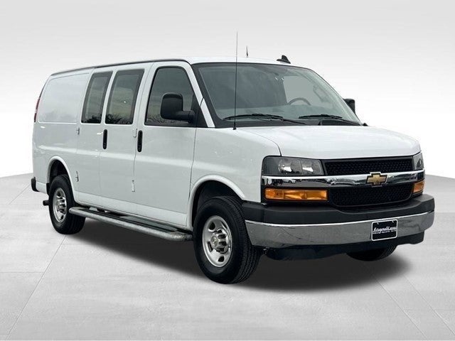 2024 Chevrolet Express Cargo 2500 WT