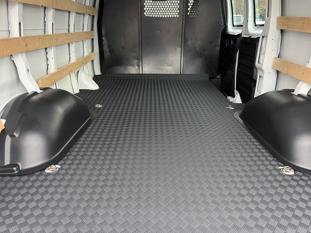 2024 Chevrolet Express Cargo 2500 WT