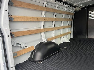 2024 Chevrolet Express Cargo 2500 WT