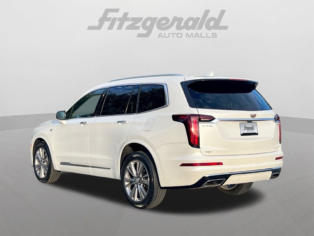 2023 Cadillac XT6 Premium Luxury