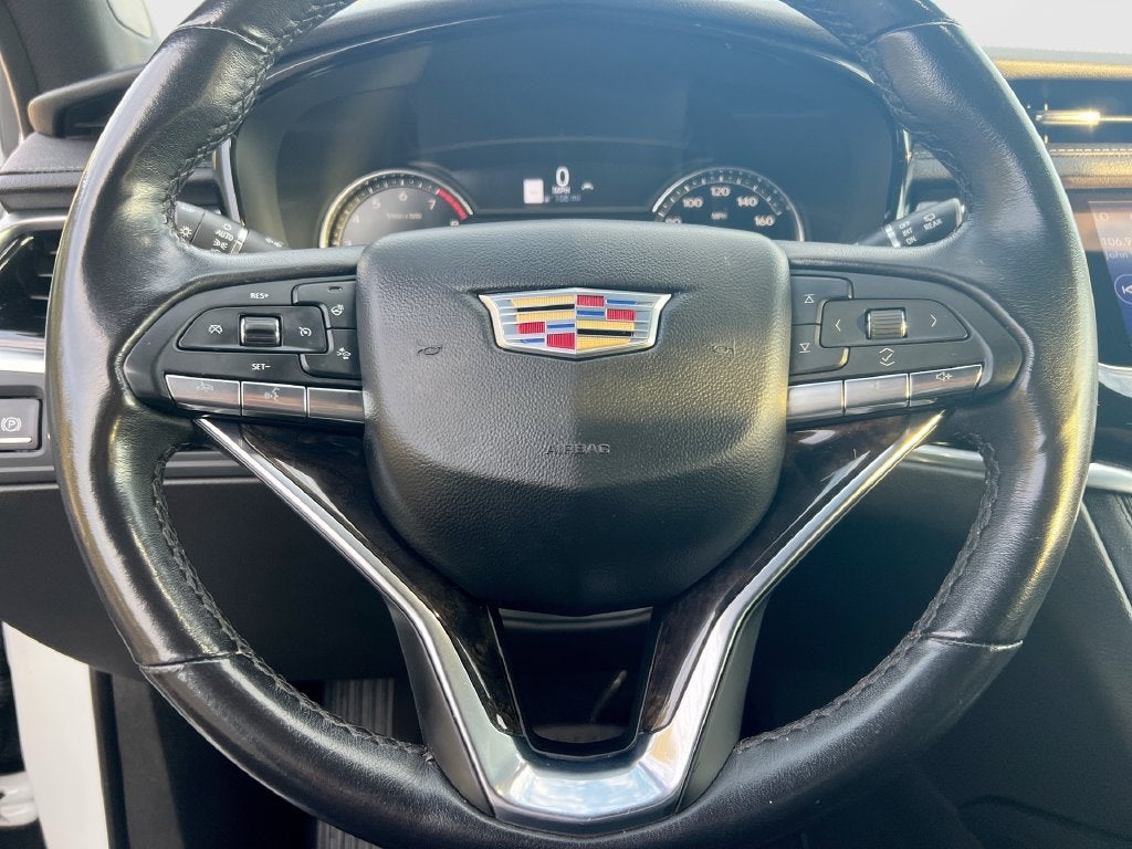 2023 Cadillac XT6 Premium Luxury