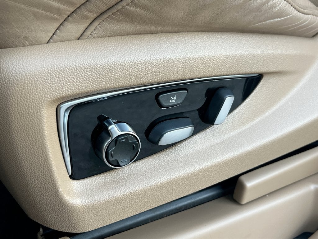 2019 Cadillac Escalade Platinum Edition
