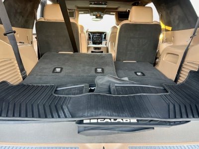 2019 Cadillac Escalade Platinum Edition