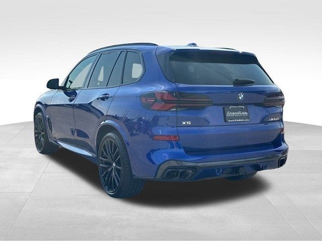 2025 BMW X5 M60i
