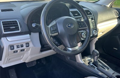 2016 Subaru FORESTER Base