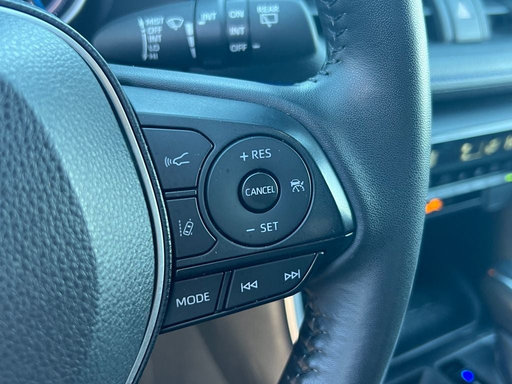 2024 Toyota RAV4 Hybrid SE