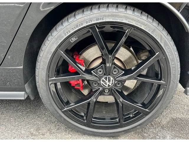 2024 Volkswagen Golf GTI 380 SE